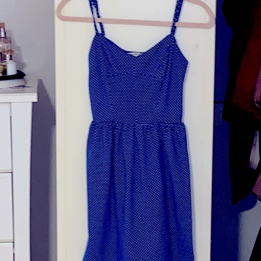 I am selling a blue polkadot original dress
